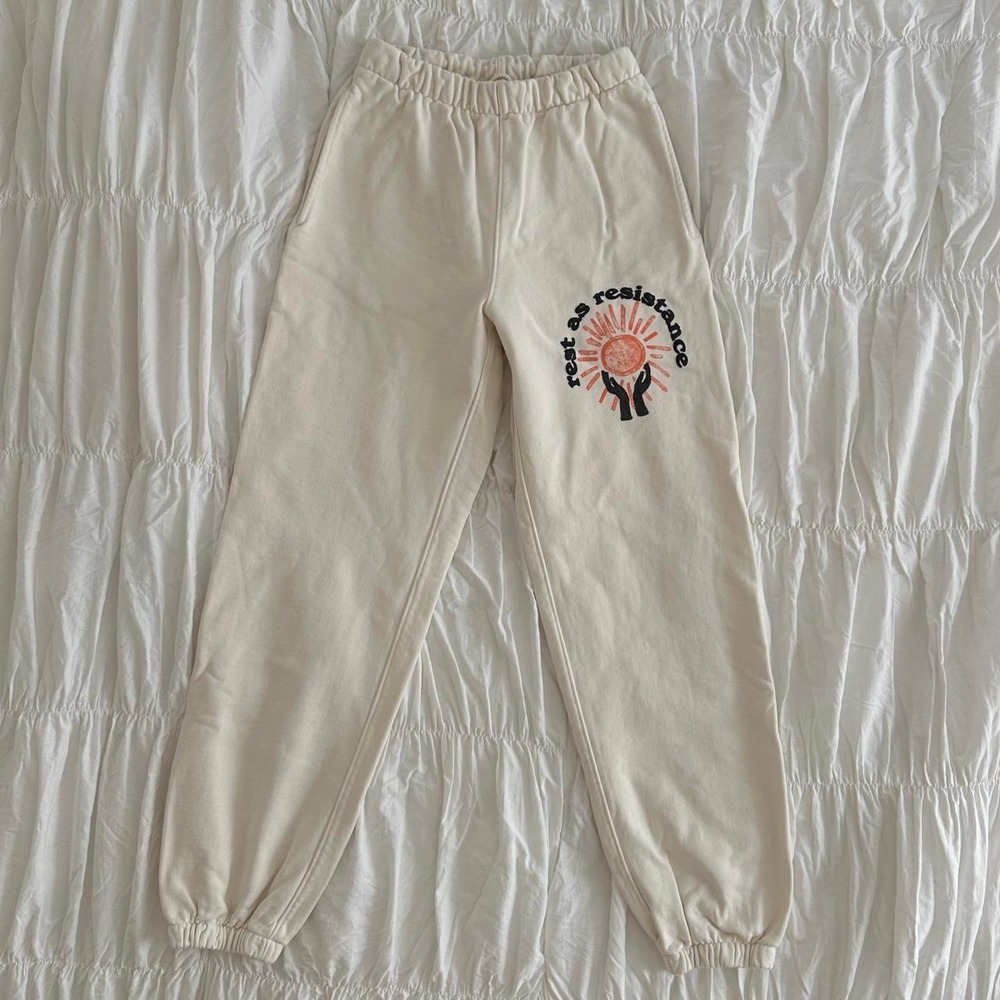 Madhappy Rest As Resistance Cream Sweat Pant